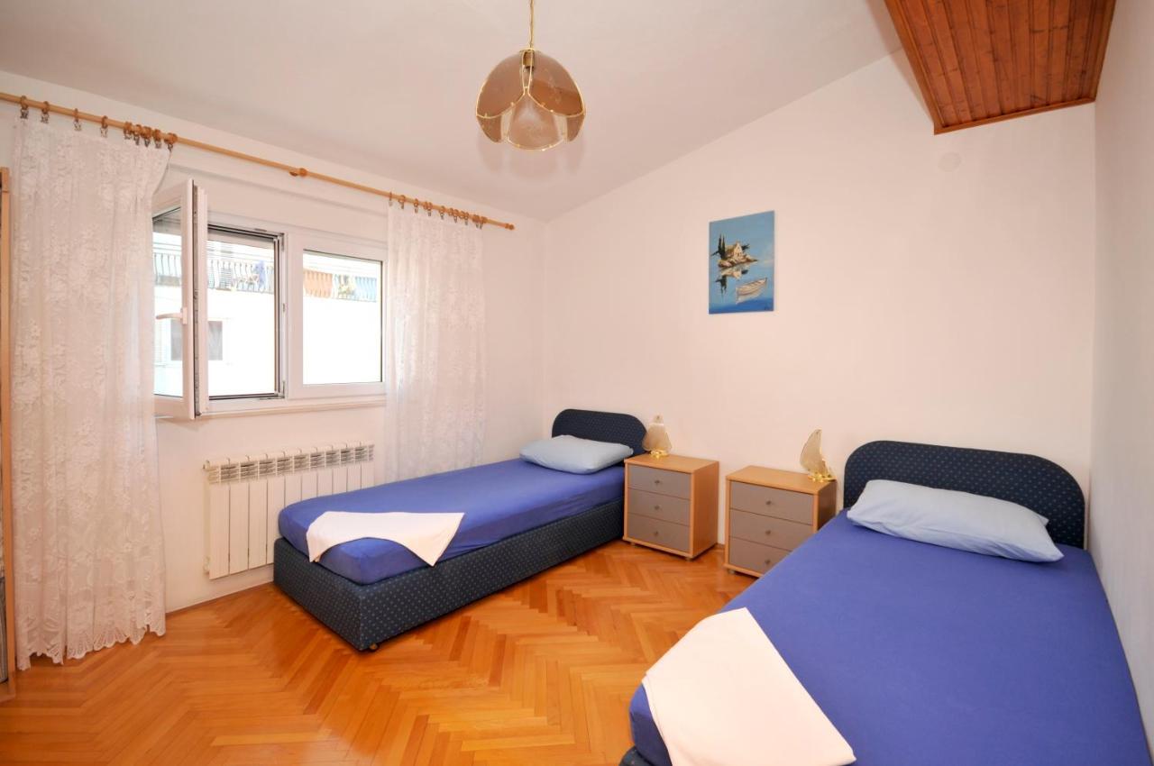 Apartman Elena Traù Esterno foto