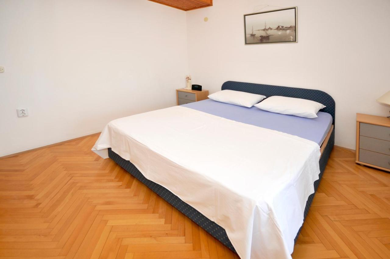 Apartman Elena Traù Esterno foto