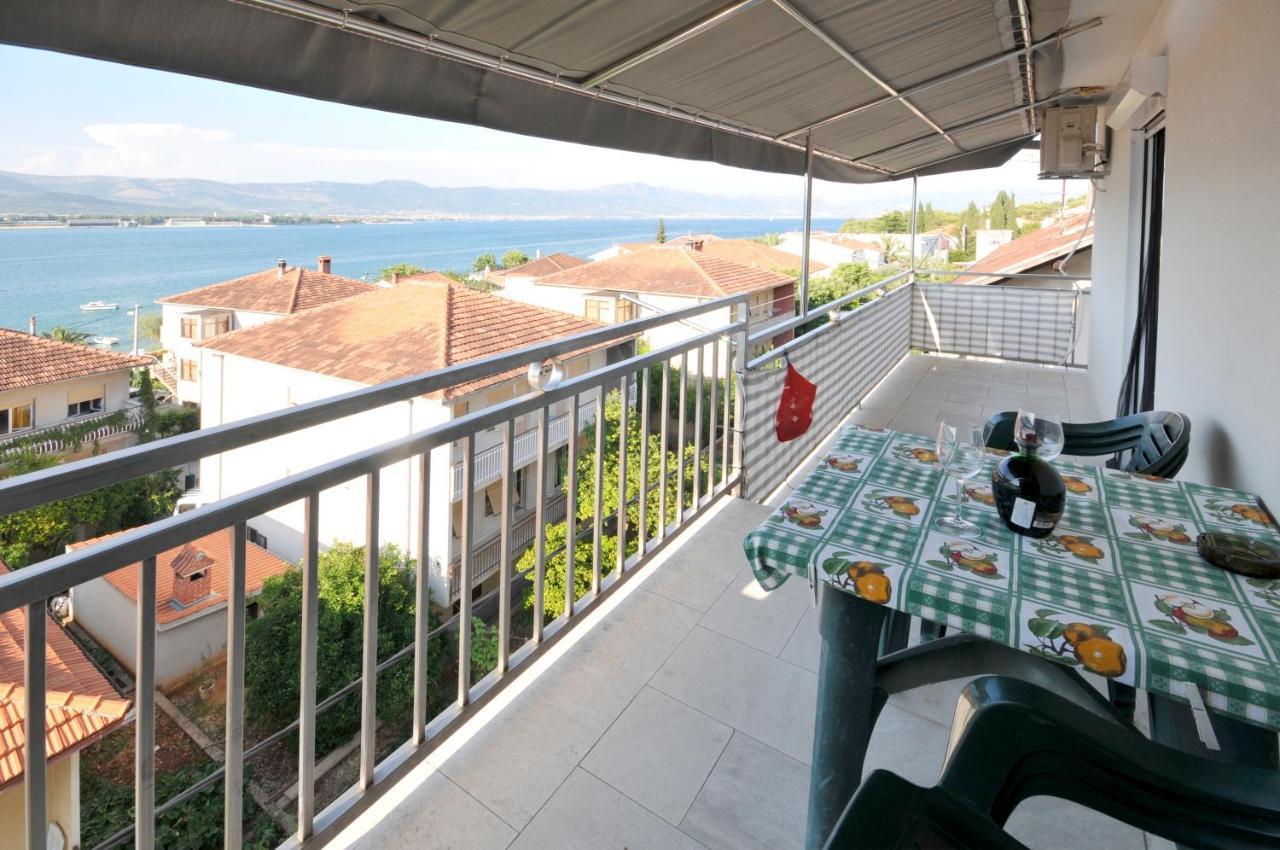 Apartman Elena Traù Esterno foto